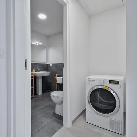 Apartment Guesthost - Urban House Carducci - Turin