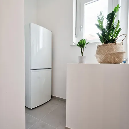 Guesthost - Urban House Carducci - Apartment Turin