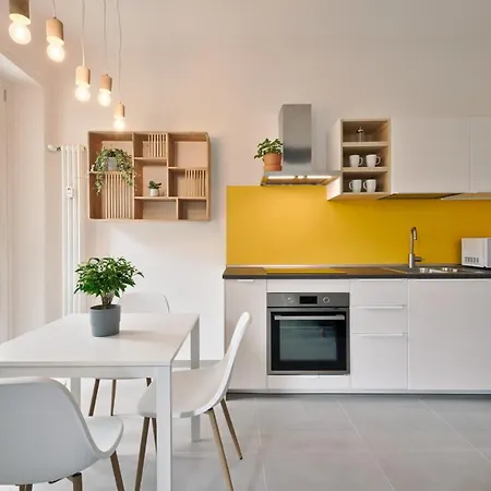 Apartamento Guesthost - Urban House Carducci -